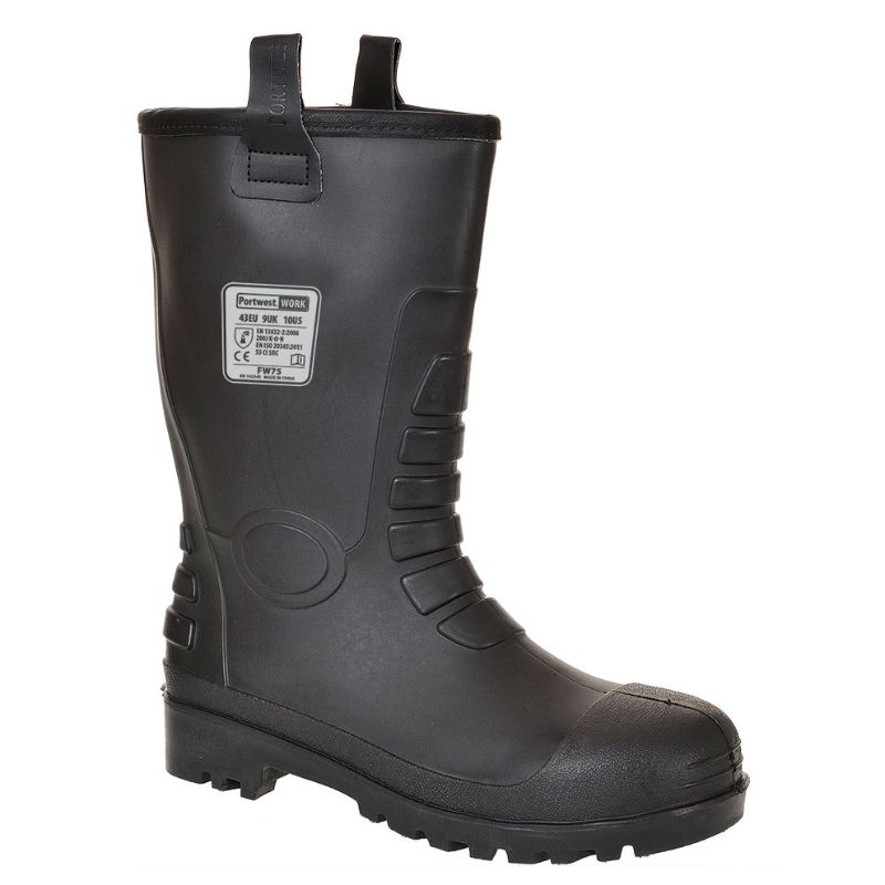 black wellington boot with pull-on tabs