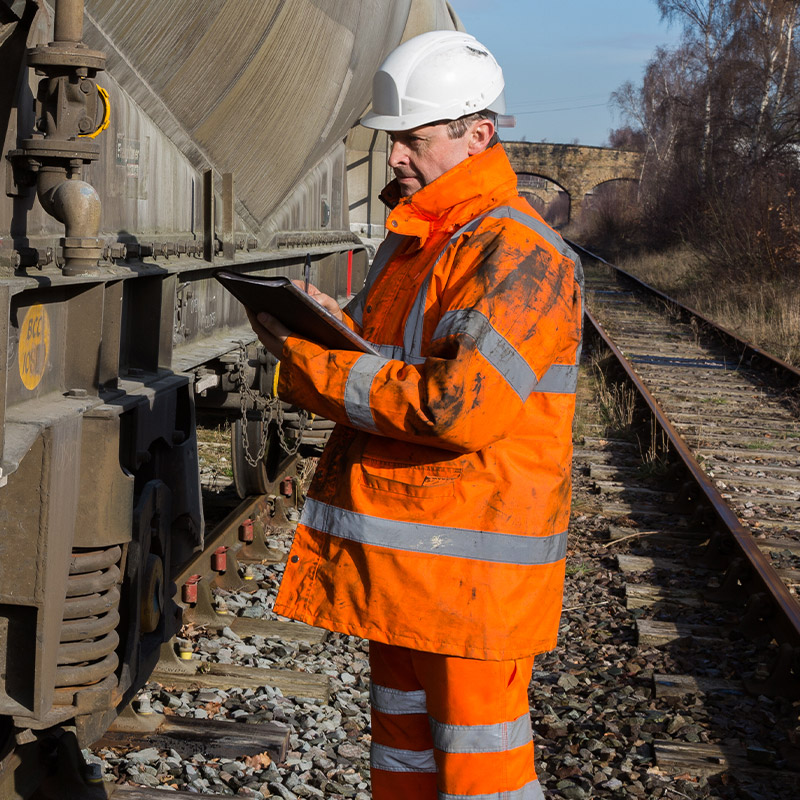 Best Hi-Vis Railway Clothing for Rail Workers 2024